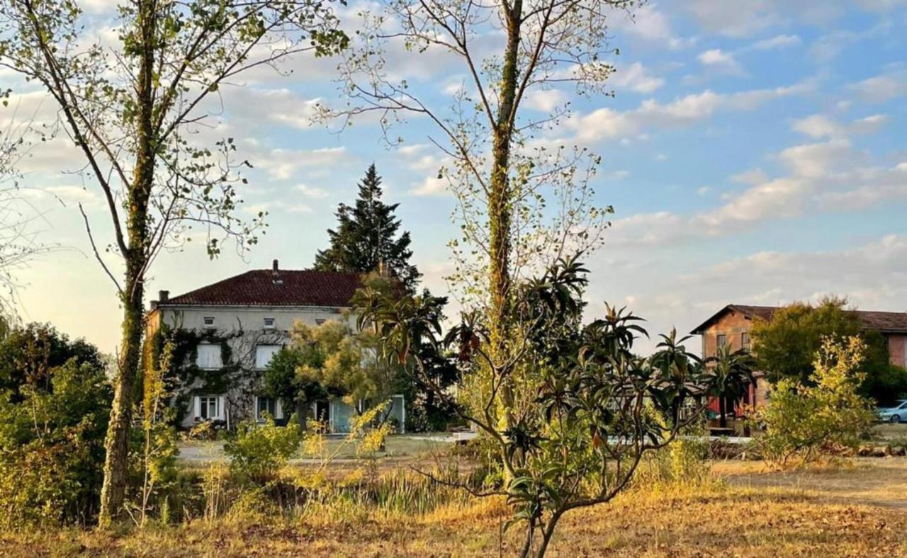 Villa Le Parc De Gouts Aiguillon Exterior foto