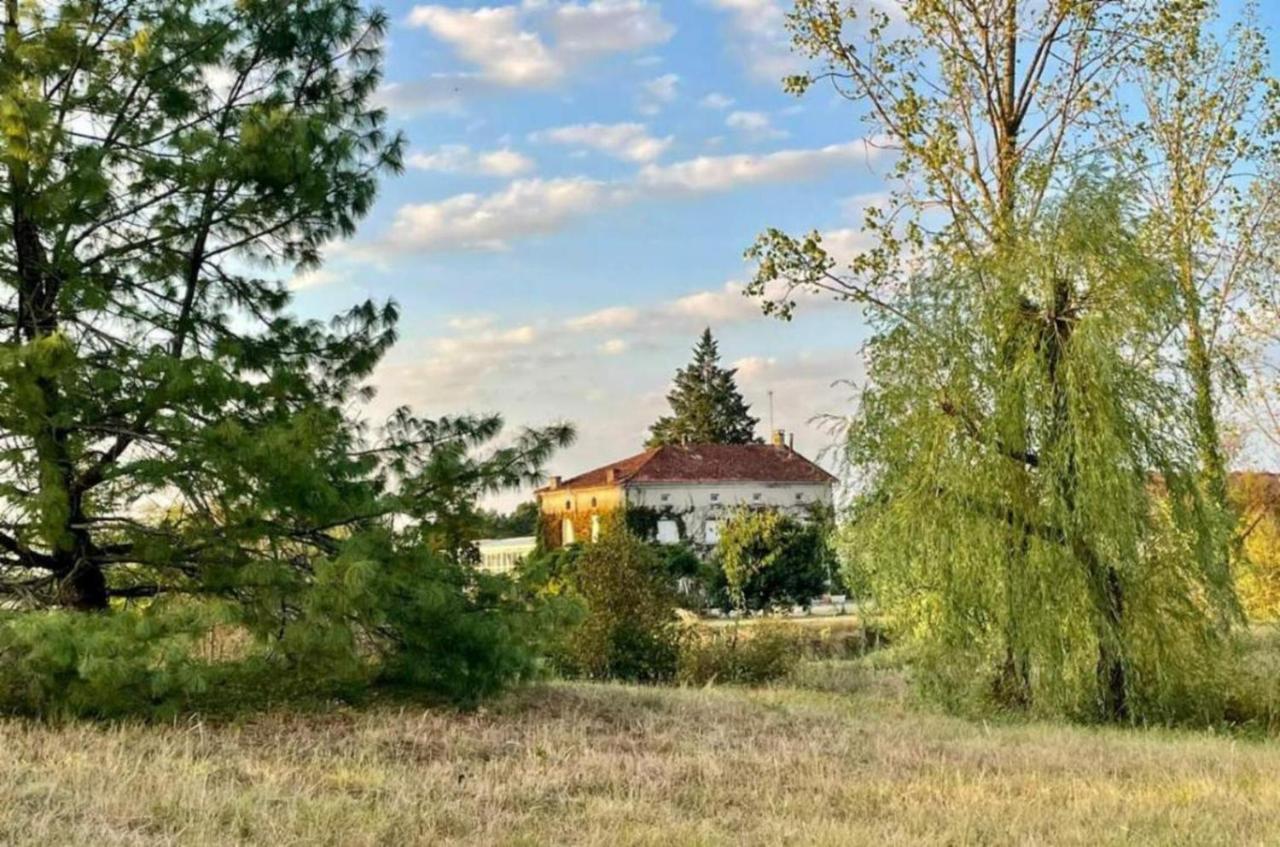 Villa Le Parc De Gouts Aiguillon Exterior foto