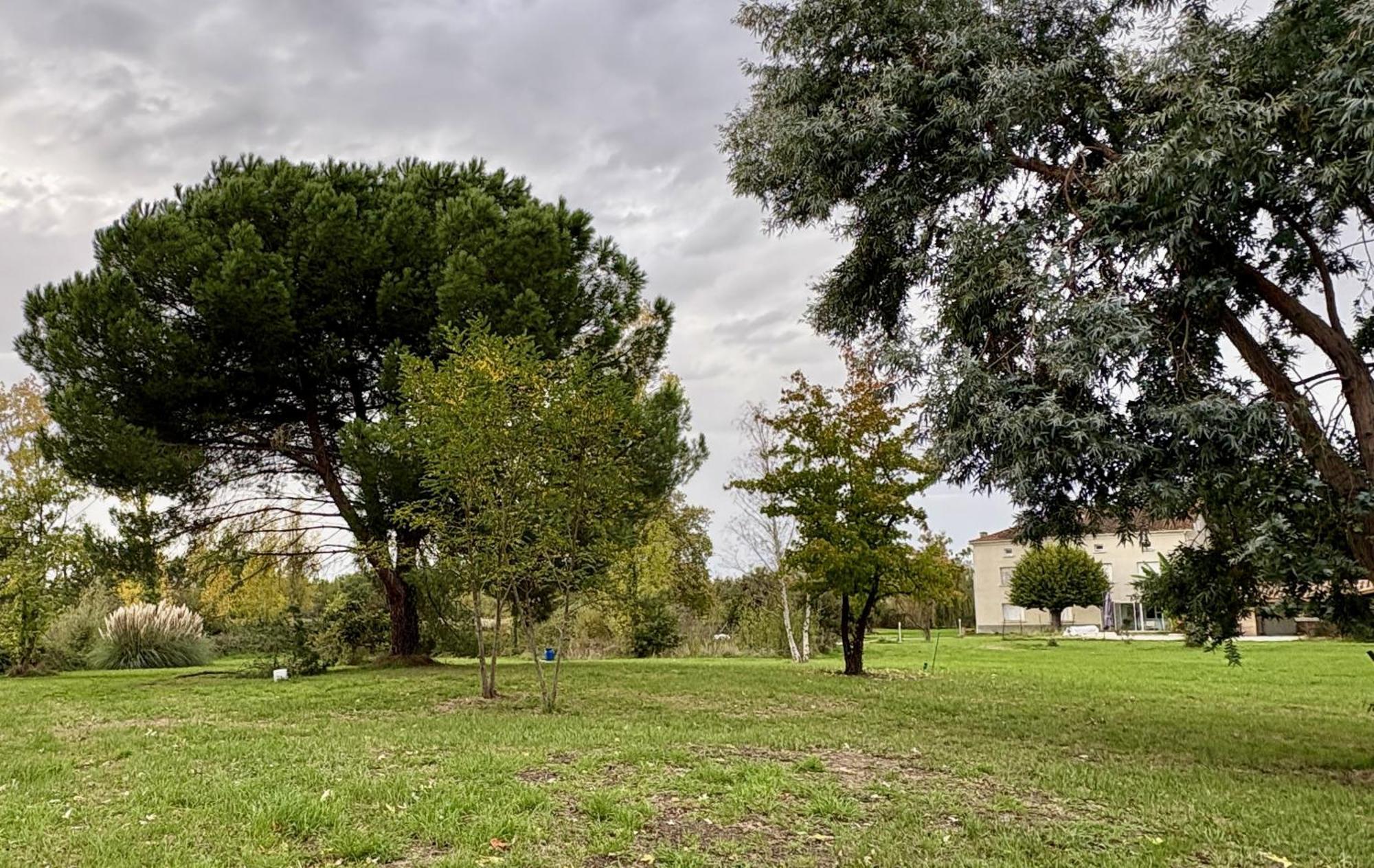 Villa Le Parc De Gouts Aiguillon Exterior foto